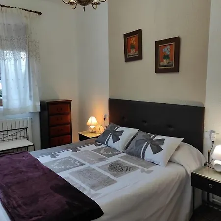 Apartamento En Biescas Maribel Apartmán *